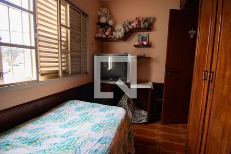 Casa à venda com 108m², 3 quartos e 2 vagas Casa à venda com 108m², 3 quartos e 2 vagasQuarto 3