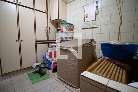 Casa à venda com 108m², 3 quartos e 2 vagas Casa à venda com 108m², 3 quartos e 2 vagasÁrea de Serviço