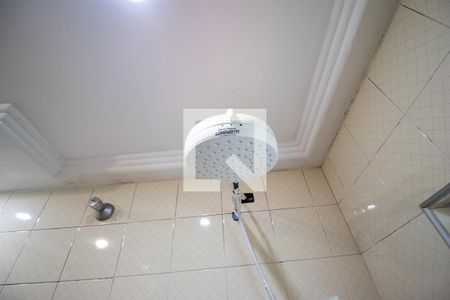 Casa à venda com 108m², 3 quartos e 2 vagas Casa à venda com 108m², 3 quartos e 2 vagasChuveiro