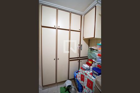 Casa à venda com 108m², 3 quartos e 2 vagas Casa à venda com 108m², 3 quartos e 2 vagasDetalhe