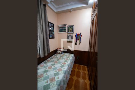 Casa à venda com 108m², 3 quartos e 2 vagas Casa à venda com 108m², 3 quartos e 2 vagasQuatro 2