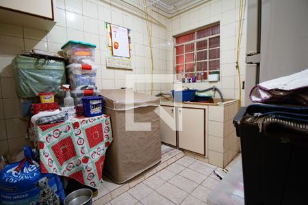 Casa à venda com 108m², 3 quartos e 2 vagas Casa à venda com 108m², 3 quartos e 2 vagasÁrea de Serviço