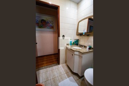 Casa à venda com 108m², 3 quartos e 2 vagas Casa à venda com 108m², 3 quartos e 2 vagasBanheiro 3