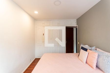 Apartamento à venda com 90m², 2 quartos e 1 vagaSuíte