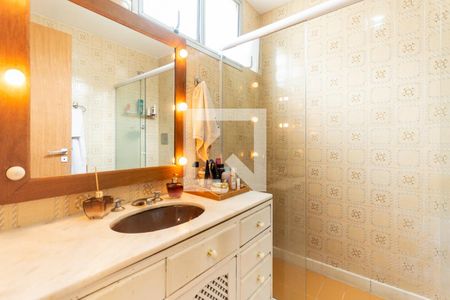 Apartamento à venda com 90m², 2 quartos e 1 vagaBanheiro Suíte