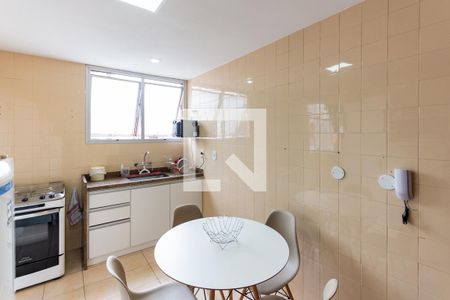 Apartamento à venda com 90m², 2 quartos e 1 vagaCozinha