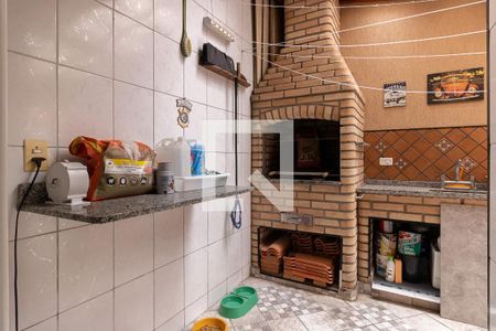 Casa à venda com 130m², 3 quartos e 3 vagas Casa à venda com 130m², 3 quartos e 3 vagasChurrasqueira