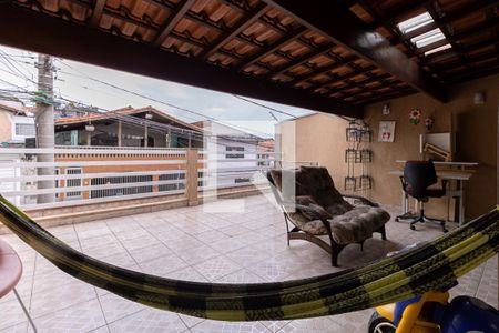 Casa à venda com 130m², 3 quartos e 3 vagas Casa à venda com 130m², 3 quartos e 3 vagasVaranda do Quarto