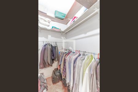 Apartamento à venda com 283m², 3 quartos e sem vaga Apartamento à venda com 283m², 3 quartos e sem vagaCloset