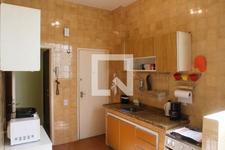 Apartamento à venda com 60m², 2 quartos e 1 vaga Apartamento à venda com 60m², 2 quartos e 1 vagaCozinha