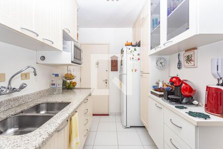 Apartamento à venda com 96m², 3 quartos e 2 vagas Apartamento à venda com 96m², 3 quartos e 2 vagasCozinha
