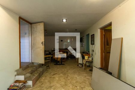 Casa para alugar com 250m², 4 quartos e 4 vagasSalão Social