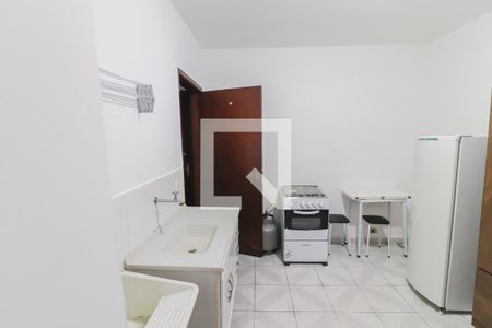 Studio - Quarto / Cozinha / Lavanderia de kitnet/studio para alugar com 1 quarto, 12m² em Vila Gomes, São Paulo