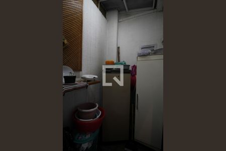 Apartamento à venda com 70m², 2 quartos e 1 vagaÁrea de Serviço