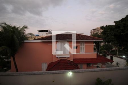 Apartamento à venda com 70m², 2 quartos e 1 vagaVista