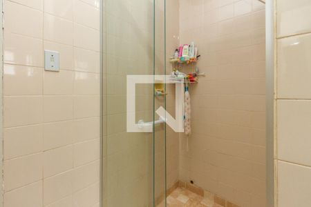 Casa à venda com 200m², 3 quartos e 2 vagas Casa à venda com 200m², 3 quartos e 2 vagasBanheiro