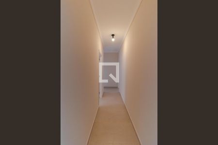 Casa à venda com 176m², 3 quartos e 4 vagas Casa à venda com 176m², 3 quartos e 4 vagasCorredor