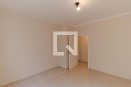 Casa à venda com 176m², 3 quartos e 4 vagas Casa à venda com 176m², 3 quartos e 4 vagasQuarto 01