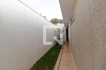 Casa à venda com 176m², 3 quartos e 4 vagas Casa à venda com 176m², 3 quartos e 4 vagasQuintal