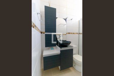 Casa à venda com 176m², 3 quartos e 4 vagas Casa à venda com 176m², 3 quartos e 4 vagasBanheiro da Suíte