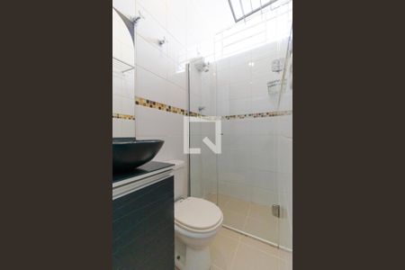 Casa à venda com 176m², 3 quartos e 4 vagas Casa à venda com 176m², 3 quartos e 4 vagasBanheiro da Suíte