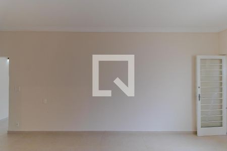 Casa à venda com 176m², 3 quartos e 4 vagas Casa à venda com 176m², 3 quartos e 4 vagasSala de Jantar