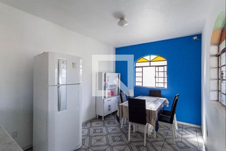Casa à venda com 177m², 4 quartos e 2 vagas Casa à venda com 177m², 4 quartos e 2 vagasCopa