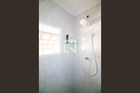 Casa à venda com 240m², 3 quartos e 5 vagas Casa à venda com 240m², 3 quartos e 5 vagasBanheiro
