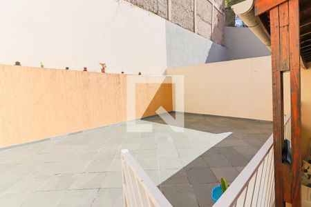 Casa à venda com 240m², 3 quartos e 5 vagas Casa à venda com 240m², 3 quartos e 5 vagasCorredor