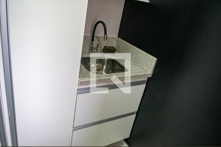 Apartamento à venda com 46m², 2 quartos e 1 vagacozinha e area de serviço