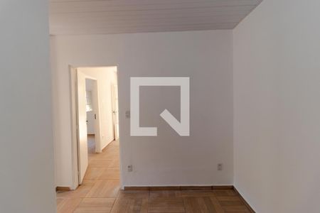 Casa à venda com 71m², 2 quartos e 5 vagas Casa à venda com 71m², 2 quartos e 5 vagasSala de Jantar