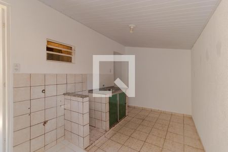 Casa à venda com 71m², 2 quartos e 5 vagas Casa à venda com 71m², 2 quartos e 5 vagasCozinha