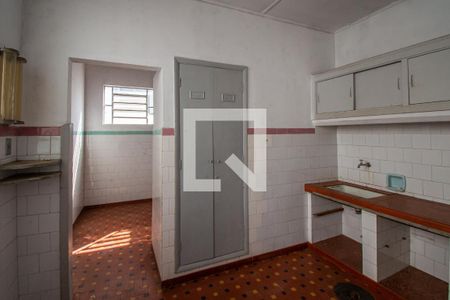 Casa para alugar com 290m², 3 quartos e 2 vagas Casa para alugar com 290m², 3 quartos e 2 vagasÁrea de Serviço