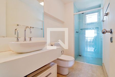 Apartamento à venda com 366m², 3 quartos e 4 vagas Apartamento à venda com 366m², 3 quartos e 4 vagasBanheiro