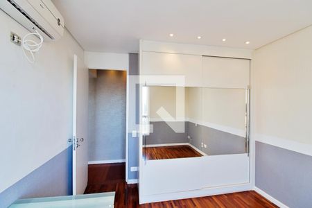 Apartamento à venda com 366m², 3 quartos e 4 vagas Apartamento à venda com 366m², 3 quartos e 4 vagasQuarto 3