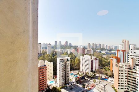 Apartamento à venda com 366m², 3 quartos e 4 vagas Apartamento à venda com 366m², 3 quartos e 4 vagasVista do Quarto 2