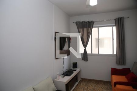 Sala de apartamento para alugar com 1 quarto, 56m² em Canto do Forte, Praia Grande