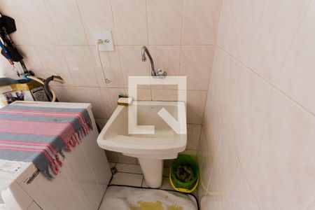 Casa à venda com 320m², 3 quartos e 5 vagas Casa à venda com 320m², 3 quartos e 5 vagasTanque