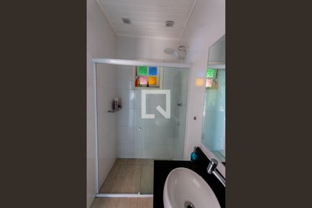 Casa à venda com 320m², 3 quartos e 5 vagas Casa à venda com 320m², 3 quartos e 5 vagasLavabo