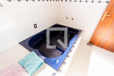 Casa à venda com 320m², 3 quartos e 5 vagas Casa à venda com 320m², 3 quartos e 5 vagasBanheira