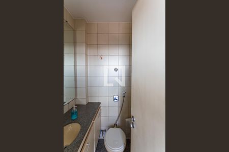 Apartamento à venda com 110m², 1 quarto e 2 vagas Apartamento à venda com 110m², 1 quarto e 2 vagasLavabo do Espaço Gourmet