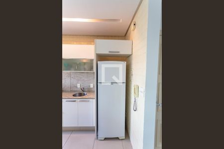 Apartamento à venda com 110m², 1 quarto e 2 vagas Apartamento à venda com 110m², 1 quarto e 2 vagasGeladeira