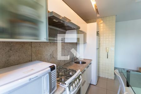 Apartamento à venda com 110m², 1 quarto e 2 vagas Apartamento à venda com 110m², 1 quarto e 2 vagasCozinha/Área de Serviço