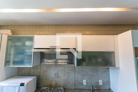 Apartamento à venda com 110m², 1 quarto e 2 vagas Apartamento à venda com 110m², 1 quarto e 2 vagasArmário da Cozinha/Área de Serviço