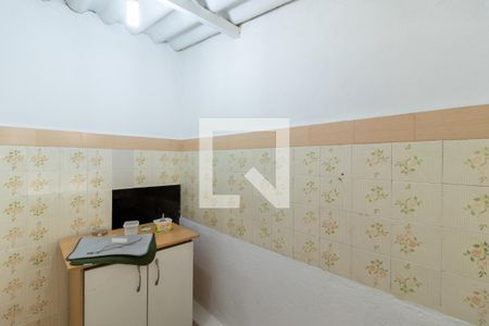 Casa à venda com 100m², 2 quartos e 2 vagasQuarto de Serviço