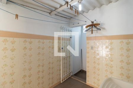 Casa à venda com 100m², 2 quartos e 2 vagasÁrea de Serviço