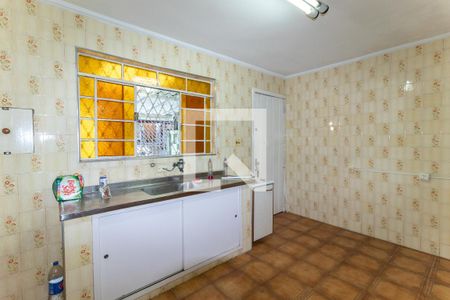 Casa à venda com 100m², 2 quartos e 2 vagasCozinha
