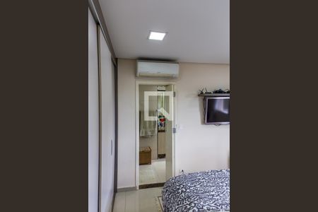 Apartamento à venda com 138m², 3 quartos e 1 vaga Apartamento à venda com 138m², 3 quartos e 1 vagaSuíte