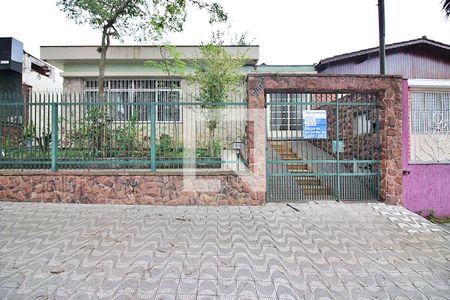 Casa para alugar com 171m², 2 quartos e 3 vagasFachada