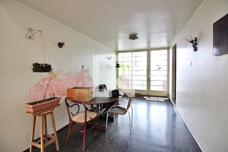 Casa para alugar com 171m², 2 quartos e 3 vagasGaragem